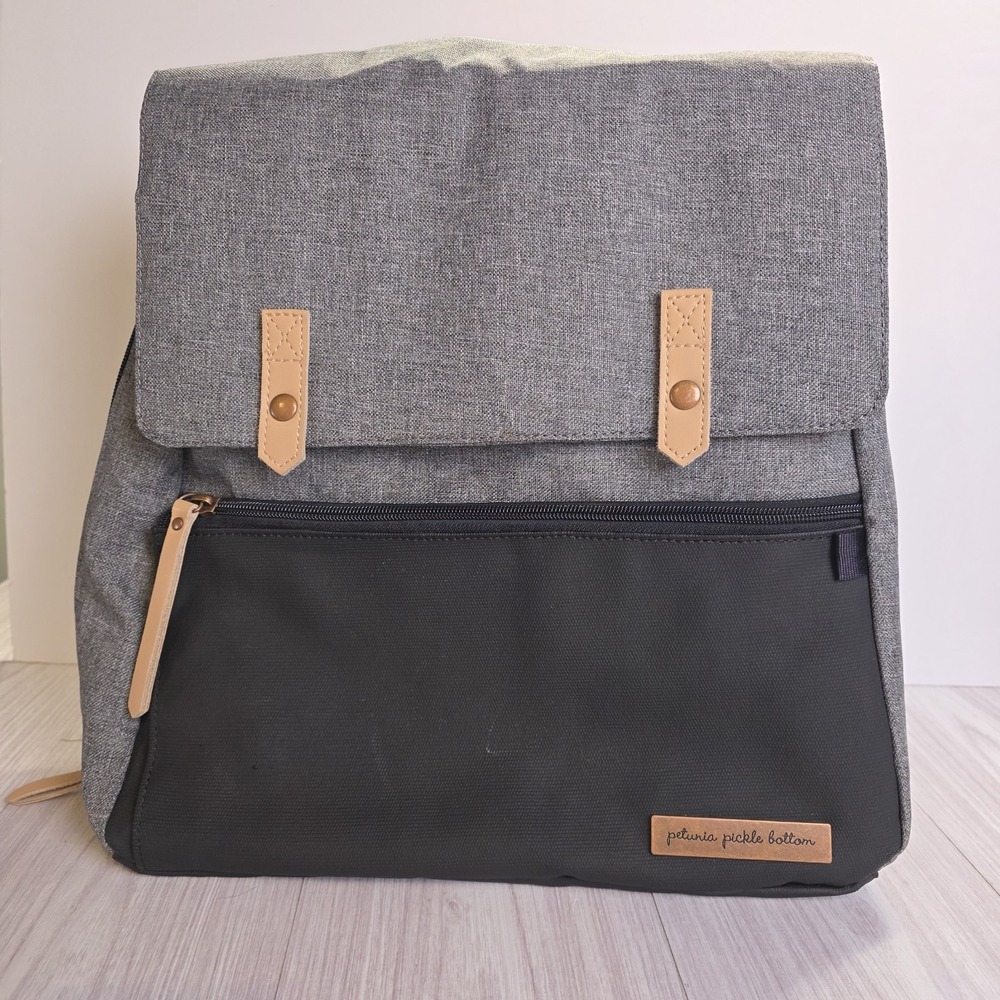 Petunia Pickle Bottom Meta Backpack Graphite/Black Diaper Bag Mom‎ Backpack